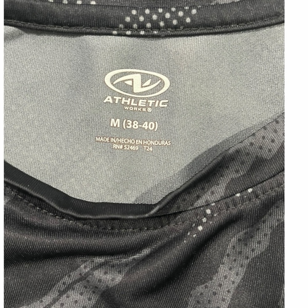 Bundle men’s size M Puma Men's Green and Athletic Works Black Short Sleeve Tees - Picture 8 of 9
